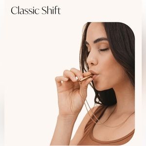 Komuso Classic Shift Necklace New in Box